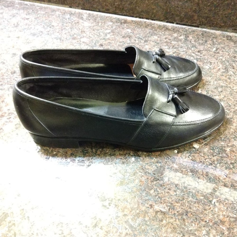 Bally of Switzerland Black Leather Club Tassle Loafers 11D Excellent Condition